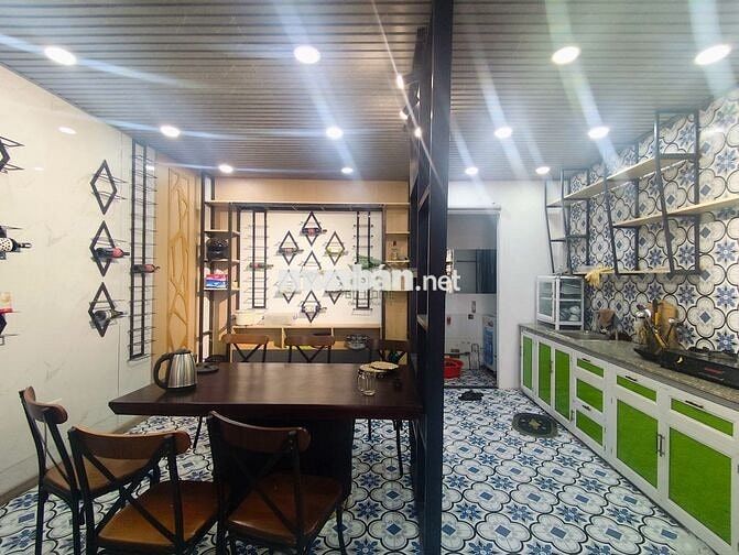 NHÀ NGUYÊN CĂN 1 TRỆT 1 LẦU BẮC NHA TRANG GIÁ 12 TRIỆU/ THÁNG