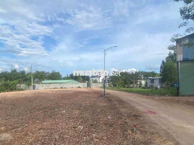 Chính chủ bán gấp lô tc trong khu cn  sikiko