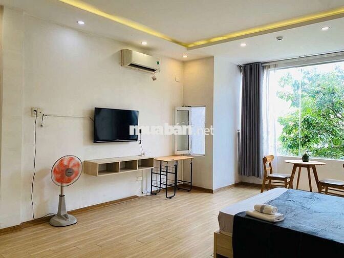 Căn hộ studio 45m2 Sơn Trà, sàn gỗ, nội thất sịn
