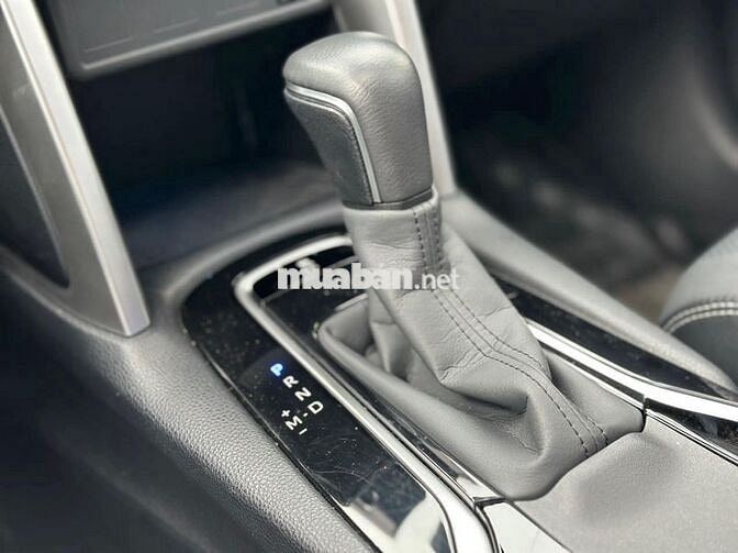 Toyota Corolla Cross 2023 1.8V - 29,000 km. 1 chủ.