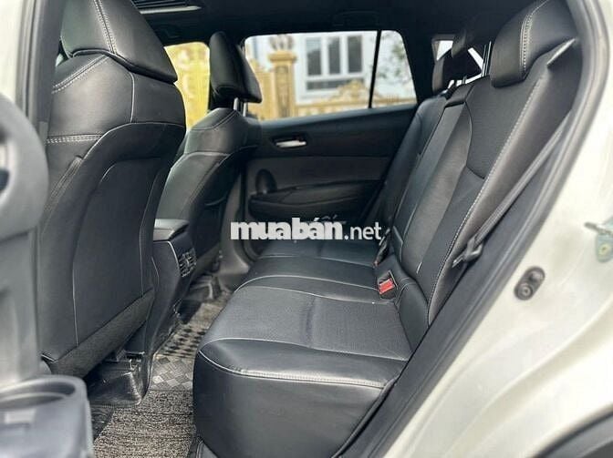 Toyota Corolla Cross 2023 1.8V - 29,000 km. 1 chủ.