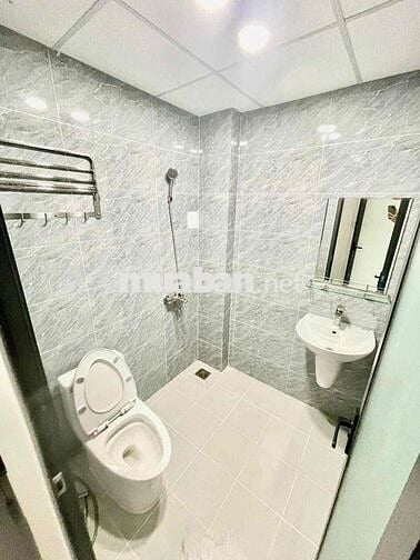 🏠 Studio siêu rộng 30m² – Full nội thất xịn, nhà mới 100% 🏠