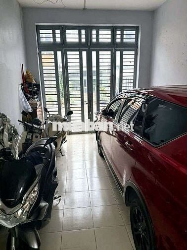 🚘 BÁN NHÀ HÀ HUY GIÁP-DT 85M2- 3 TẦNG- NHỰA 8M- NGAY NGÃ TƯ GA- Q 12.