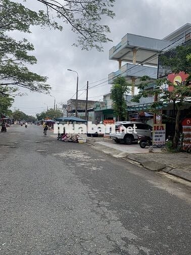 Bán Đất 168,6m2 Ngang 6m Cách Chợ 200m, Gần Làng Đại Học, Giá 3,5 Tỷ
