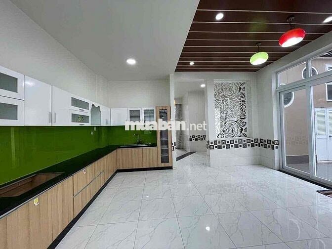 biệt thự 9x20 kdc Hồng Phát, Ninh Kiều giá 11 tỷ 500tr (thương lượng)