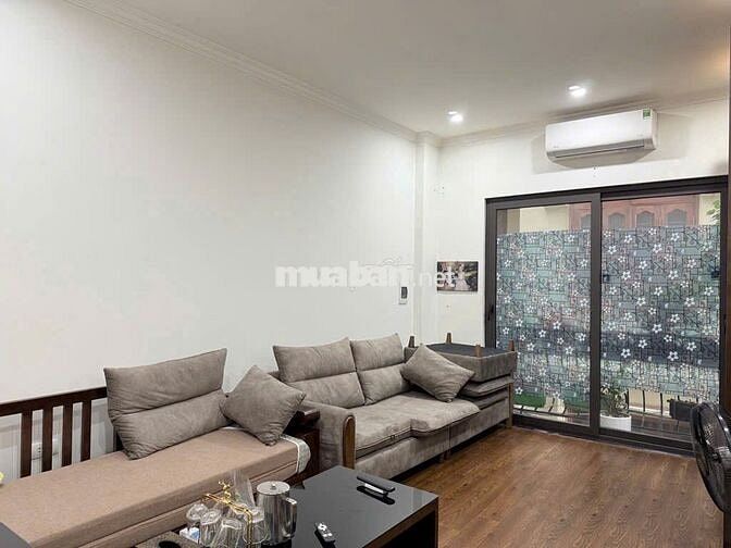 Nhà Phố Trạm Lô Góc 43m2 Xây 6 Tầng Ô Tô Đỗ Cửa – Nhỉnh 8 tỷ