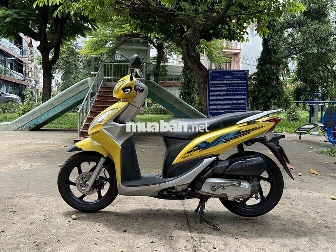 Honda Vision 2012 – Máy êm Zin,biển số TP, giá tốt