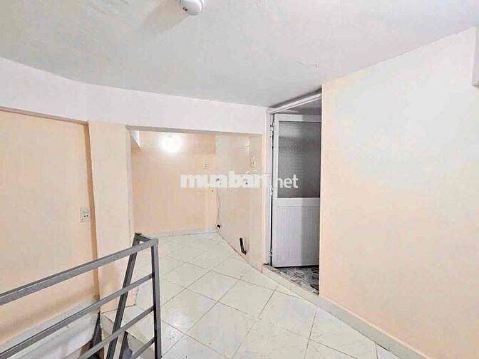 🏡Phòng trọ giá rẻ gác đứng 2wc 5p ra đại học văn hiến và di chuyển TT