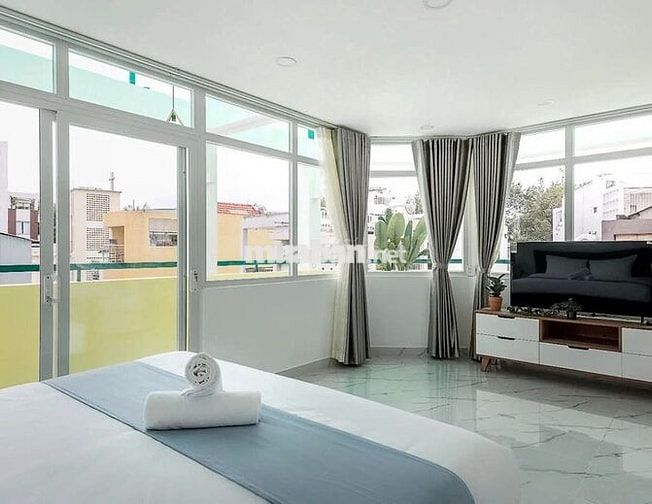 CĂN HỘ 1PN PENTHOUSE BANCONG 70m2 - GẦN CHỢ BẾN THÀNH, QUẬN 1
