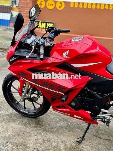 Honda CBR150R đẹp zin keng lướt, chính chủ gia re