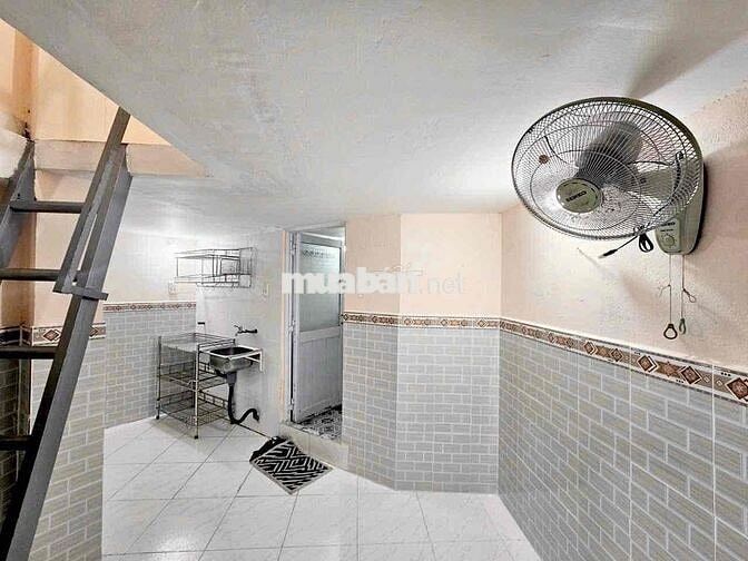 🏡Phòng trọ giá rẻ gác đứng 2wc 5p ra đại học văn hiến và di chuyển TT