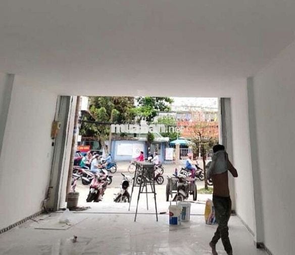Bán nhà mặt phố Nguyễn Ảnh Thủ Q12, 5x26 vỉa hè 10m tiện kinh doanh