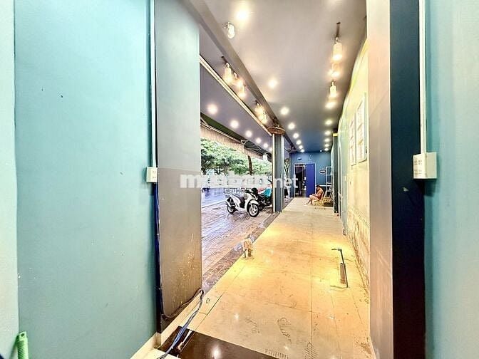 NHÀ KINH DOANH 4 TẦNG NGANG 20M KHU PHỐ TÂY GIÁ 32 TRIỆU /THÁNG