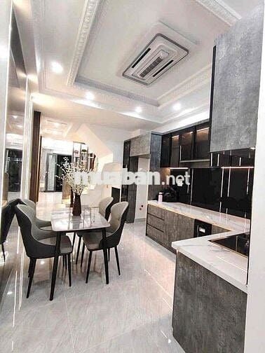 Siêu Phẩm Nhà Đẹp Nở Hậu - Cách Mặt Tiền Đường Lớn 200M Ngay Tại Q8