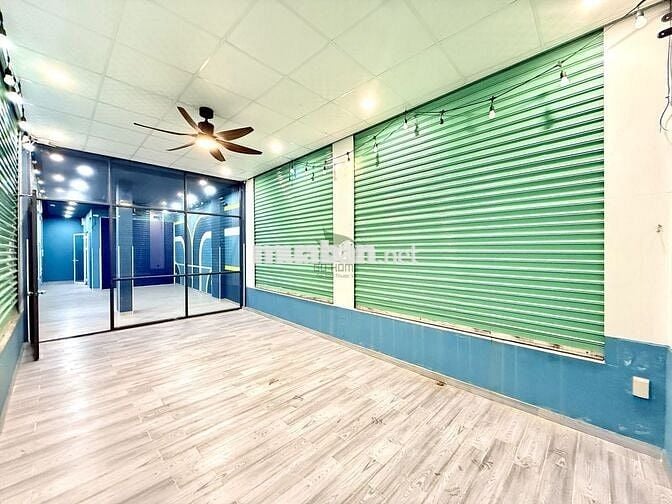 NHÀ KINH DOANH 4 TẦNG NGANG 20M KHU PHỐ TÂY GIÁ 32 TRIỆU /THÁNG