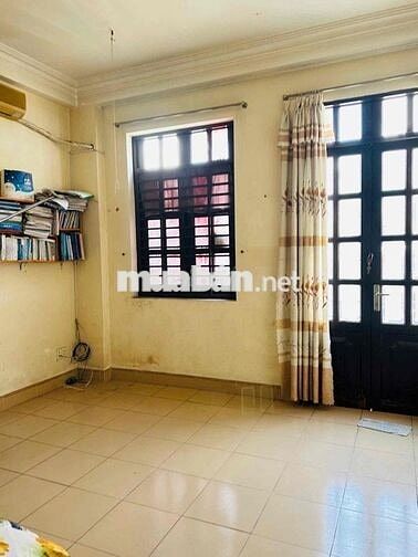 Nhà Bình Thạnh hẻm xe hơi 104m cách mặt đường lớn 6 căn