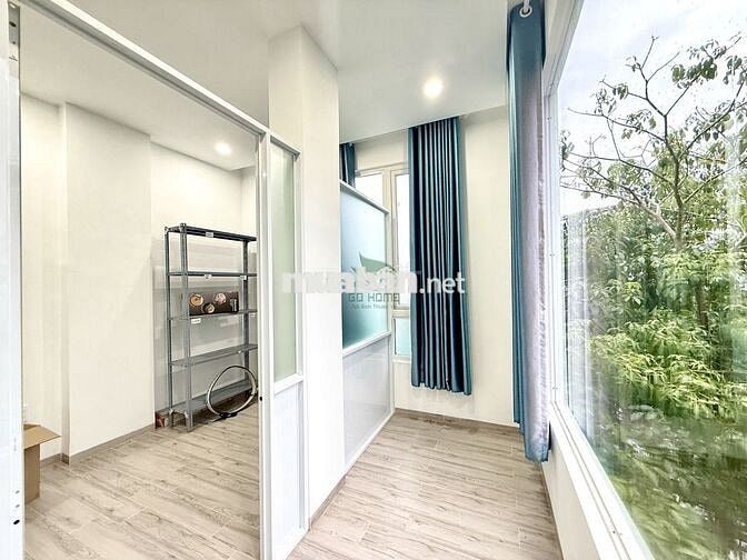 NHÀ KINH DOANH 4 TẦNG NGANG 20M KHU PHỐ TÂY GIÁ 32 TRIỆU /THÁNG
