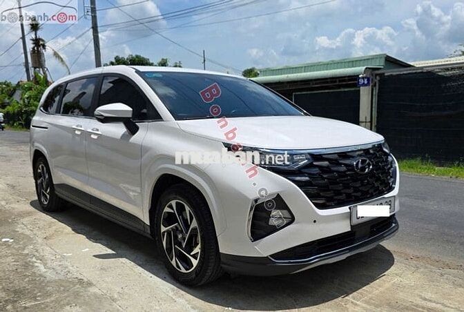 Hyundai Custin Cao Cấp 2.0T 2023 - 819 Triệu