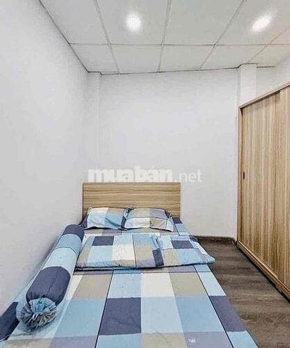 Ngang xịn gần 5m - 2 Tầng Tân Bình - 2PN & 2WC - 3 bước chân ra HXH