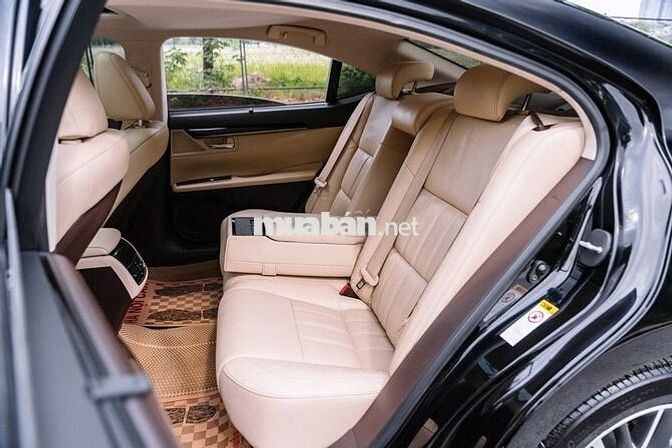 Lexus ES 350 2015 - 110000 km