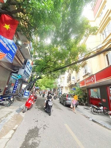 Chính chủ cho thuê mặt bằng kinh doanh - Mặt Phố Hồng Mai- Giá 16tr/th