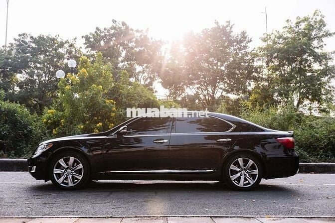 Lexus LS 600hL 2010 - 98000 km