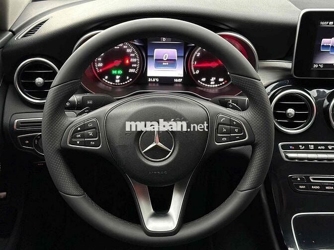 Mercedes Benz C Class 2016 C200 - 77000 km