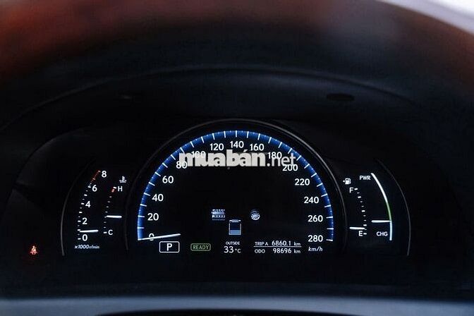 Lexus LS 600hL 2010 - 98000 km