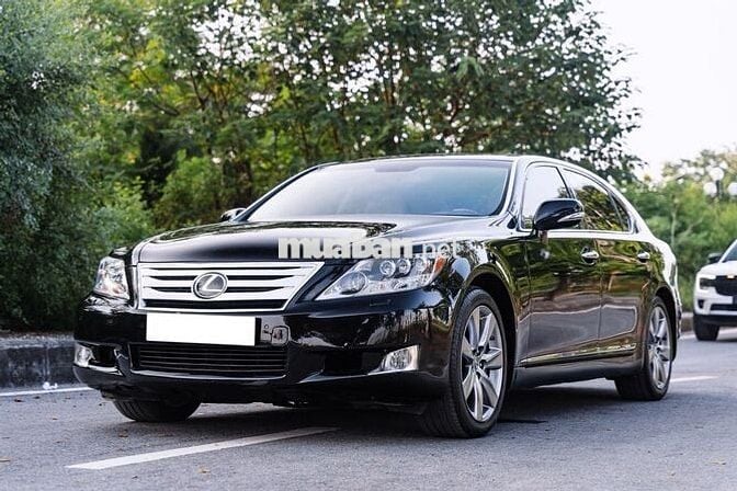 Lexus LS 600hL 2010 - 98000 km