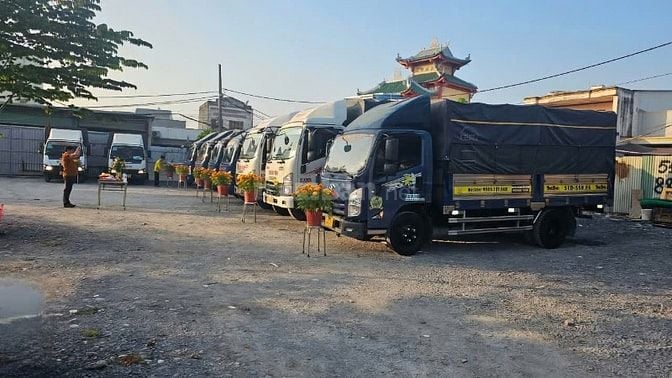 Tuyển tài xế xe tải  dấu B, C. Làm việc tại Vĩnh Lộc (Giáp Bình Tân)