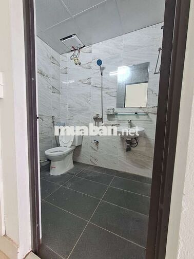 Phòng khép kín mới xây 30-40m2,ngõ ô tô, phúc đồng, long biên