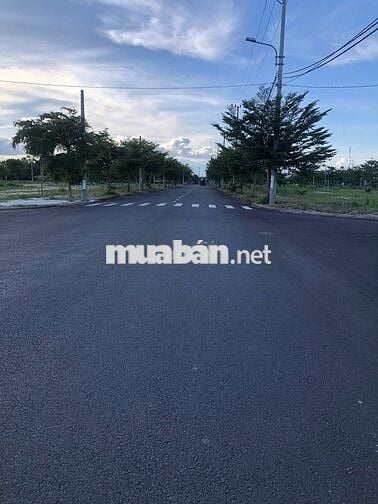 bán lô đất dư án RIVER VIEW  đường 20m2 chỉ 1ty4