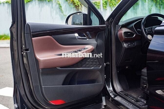 Hyundai Santa Fe 2.4L Xăng Cao Cấp 2020 - 46000 km