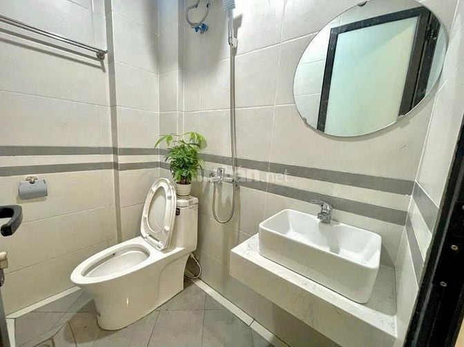 Phùng Chí Kiên 35/45m2*5T, 2 mặt thoáng, cách ô tô 15m, nhà đẹp 8.8 tỷ