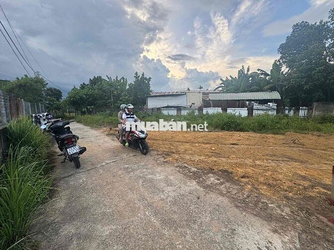 Bán Hà Tây 1 - Cách Hoà Phước 200m betong 4m thông