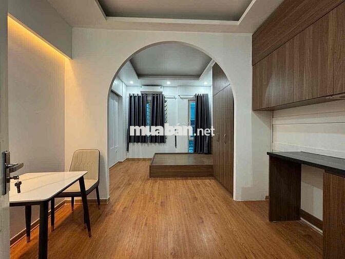 PHẠM VĂN ĐỒNG - CCMN 6 TẦNG - CHO THUÊ DÒNG TIỀN
