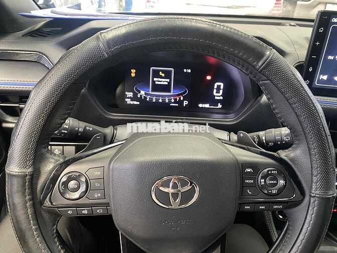 Toyota Yaris Cross 2024, xe hot, ưu đãi hấp dẫn