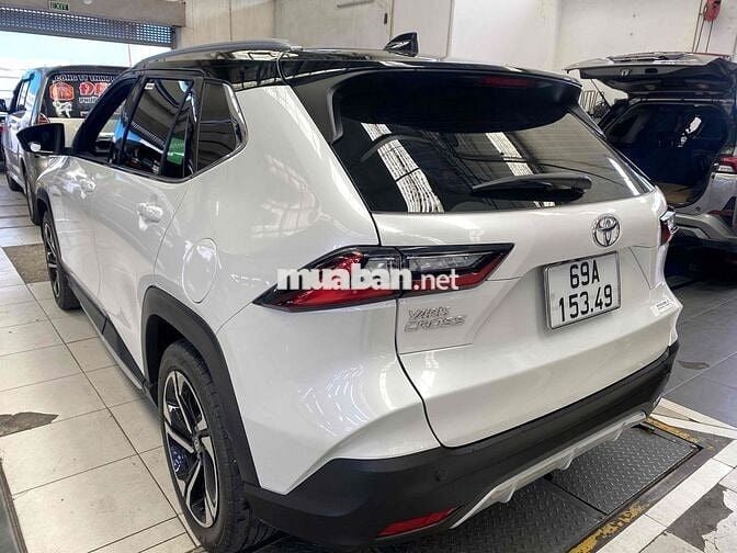Toyota Yaris Cross 2024, xe hot, ưu đãi hấp dẫn