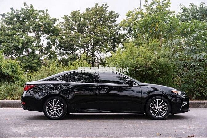 Lexus ES 350 2015 - 110000 km