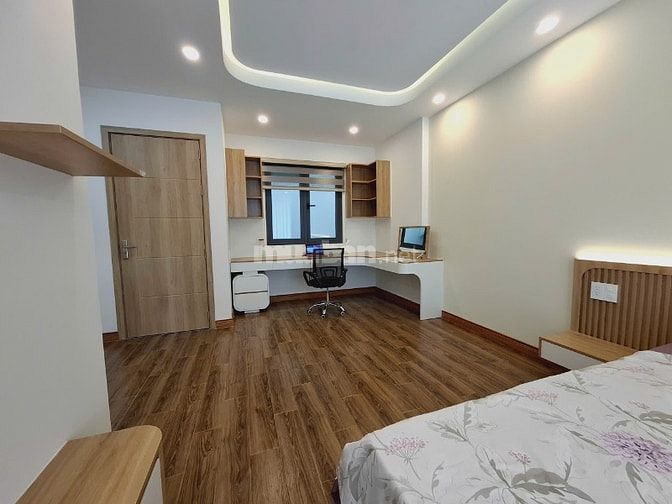 Nhà cho thuê nguyên căn trong khu biệt lập, nội thất cao cấp