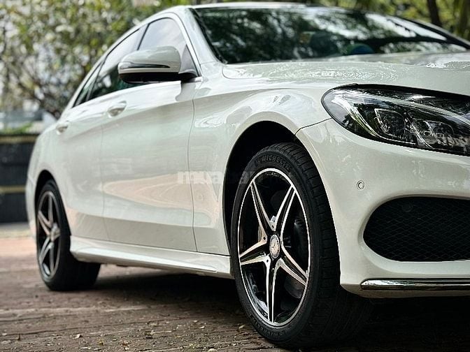 mercedes c300(AMG) lên nhiều đồ chơi