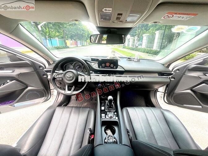 Xe Mazda 6 Premium 2.0 AT 2024 - 750 Triệu