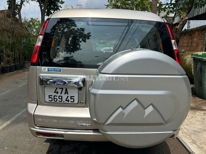 Xe gia đình sử dụng, cần bán xe lên đời