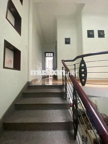 Homestay view sông 7p, mặt bằng, ngay Du thuyền sông Hàn chỉ 45tr