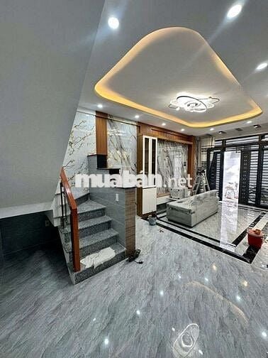 Sát chung cư D-AQuA Bình đông, 3PN có phòng dưới tầng trệt.