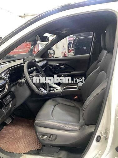 Toyota Yaris Cross 2024, xe hot, ưu đãi hấp dẫn