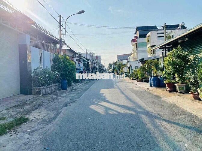 118m2 Ngay Lộc Hưng Trãng Bàng giá chỉ 370Tr,SHR