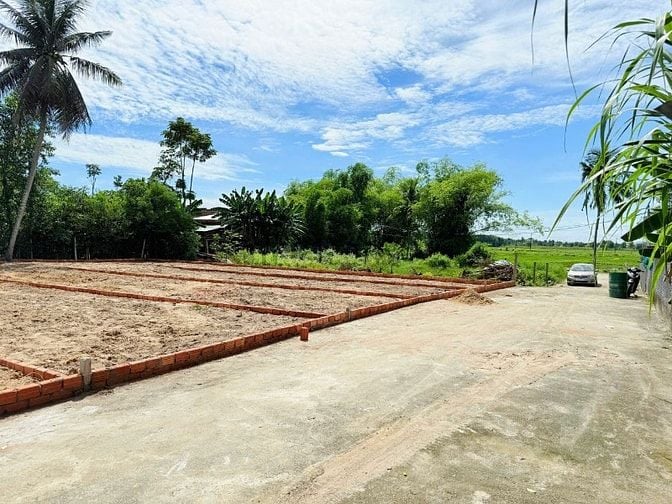 Bán 6 lô ngay uỷ ban Hoà Vang nằm sát trục QL14B cách 50m, giá cực tốt