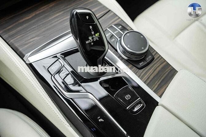 BMW  520i Luxury lên Loa Harman, Mâm Msport