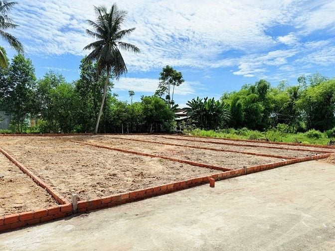 Bán 6 lô ngay uỷ ban Hoà Vang nằm sát trục QL14B cách 50m, giá cực tốt